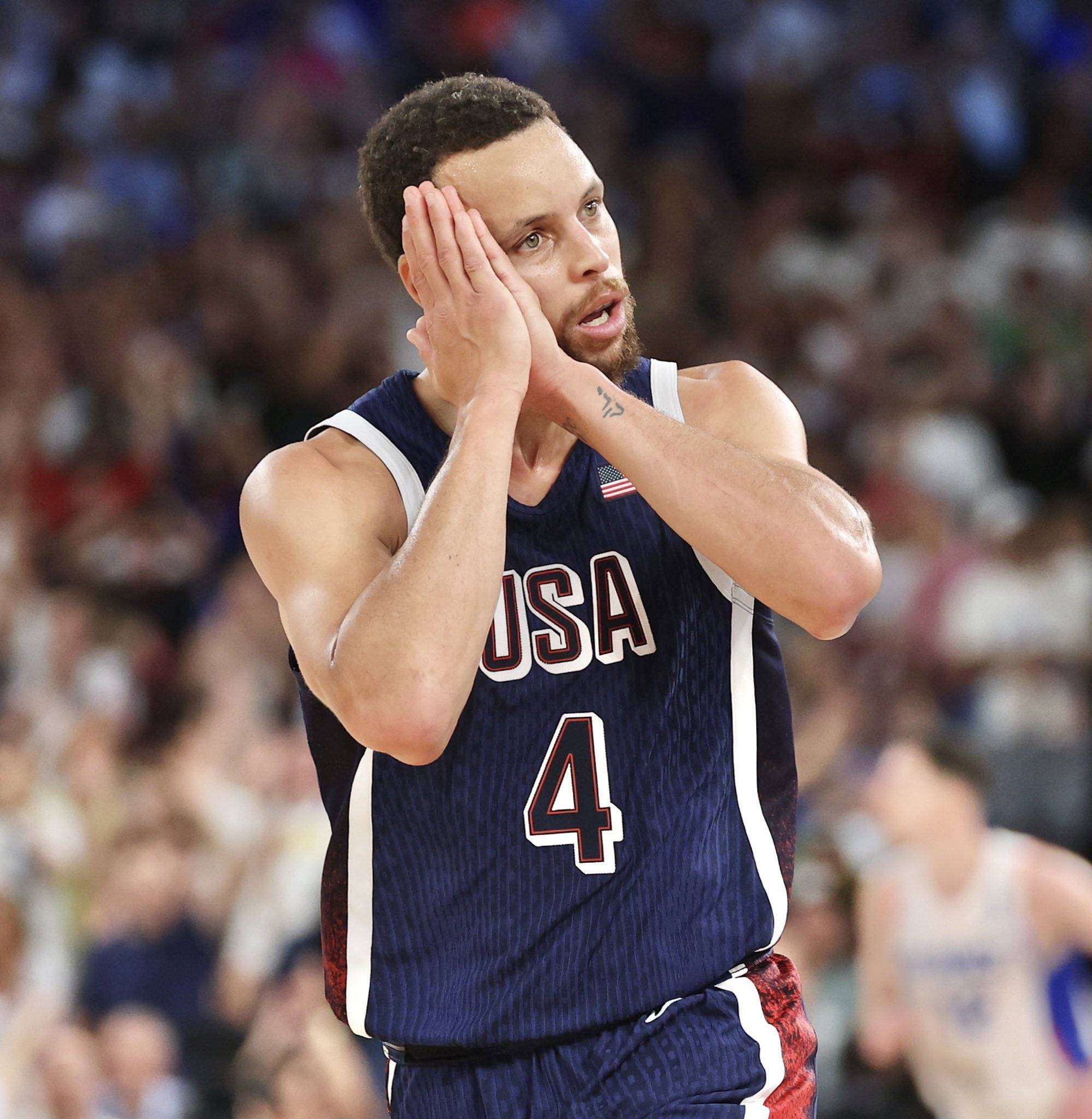 举获得胜利 举获得胜利