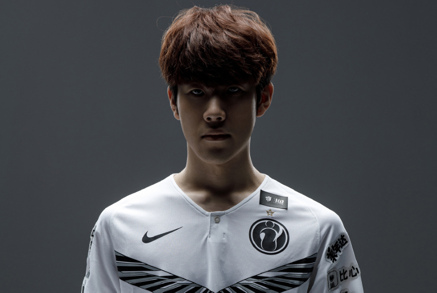 压迫下的回 压迫下的回